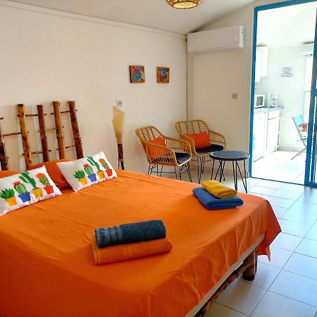 Appartement Rosbambou Les Pieds Dans L Eau Le Diamant Exterior photo